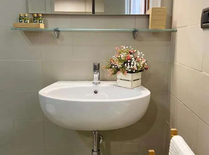 Victoria House 4* Pisa