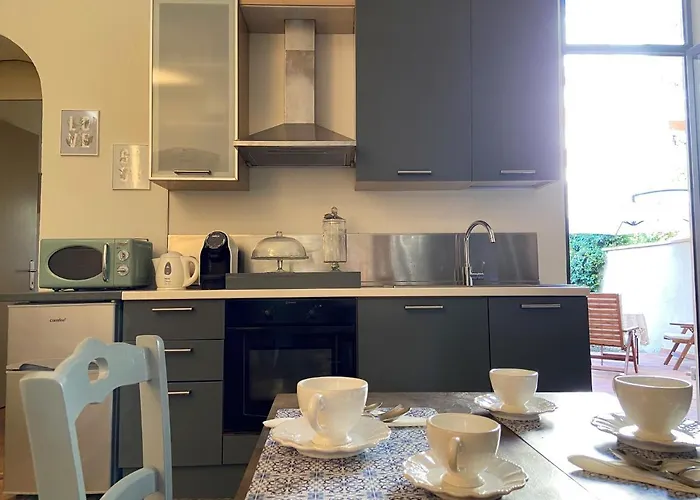 Victoria House 4*