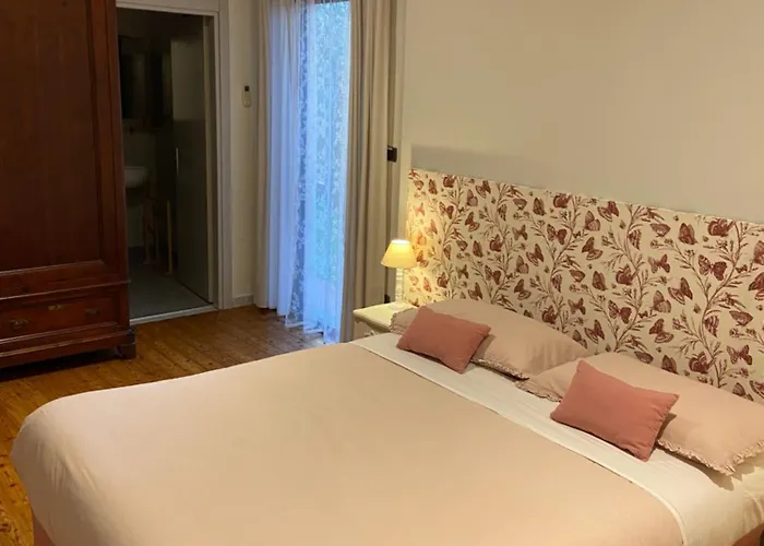 Victoria House 4*