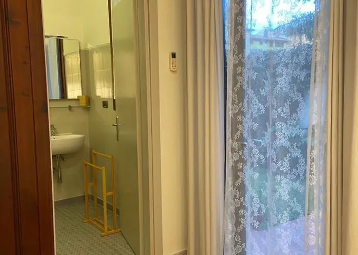 Victoria House 4* Pisa